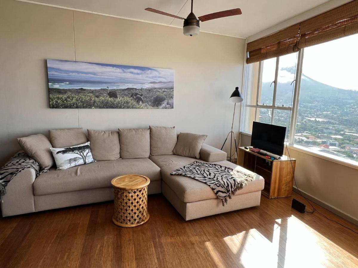 Breathtaking Views, Brand New Renovated Apartment Kapstaden Exteriör bild
