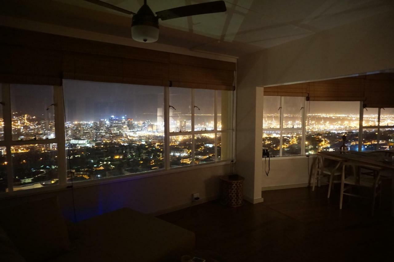 Breathtaking Views, Brand New Renovated Apartment Kapstaden Exteriör bild