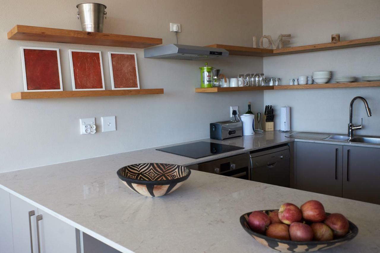 Breathtaking Views, Brand New Renovated Apartment Kapstaden Exteriör bild