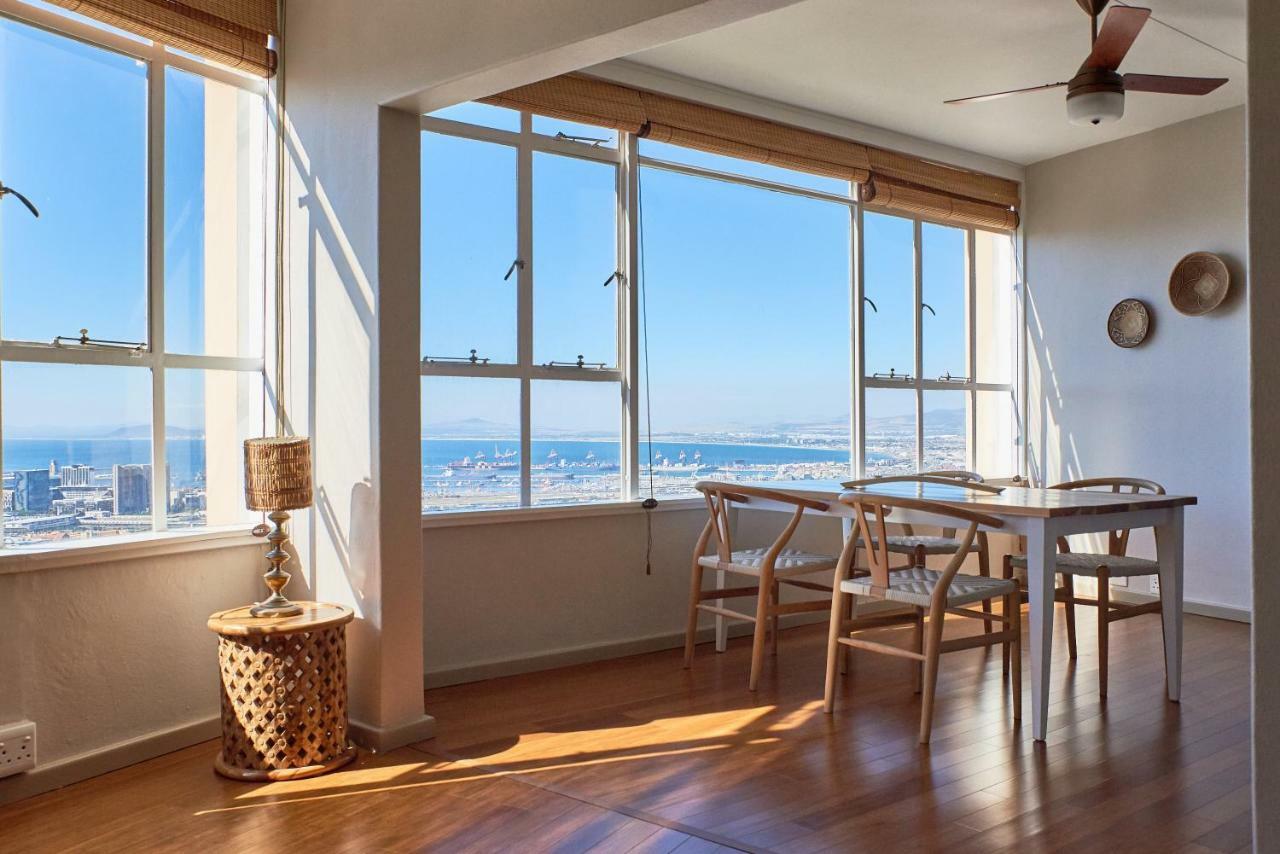 Breathtaking Views, Brand New Renovated Apartment Kapstaden Exteriör bild